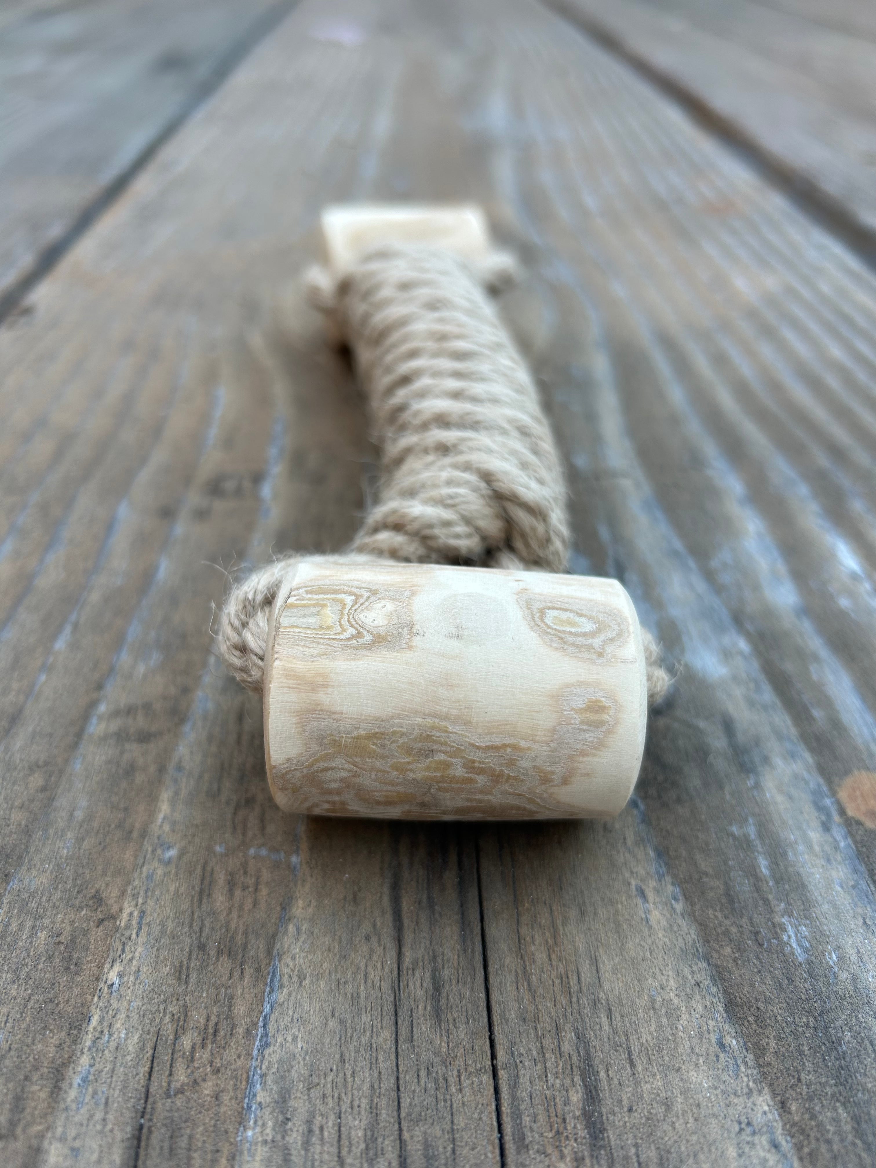 romng hemp rope + coffee wood toy